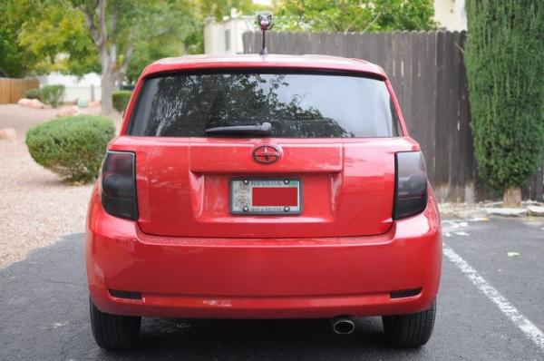 Blacked out emblems (shaved XD emblem)
Blacked out tail lights
Blacked out reflectors